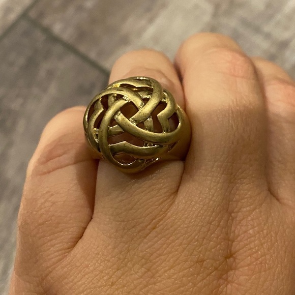 LIa Sophia Gold Ring Celtic Design size 8 - Picture 1 of 3
